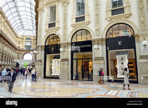 milan lv store